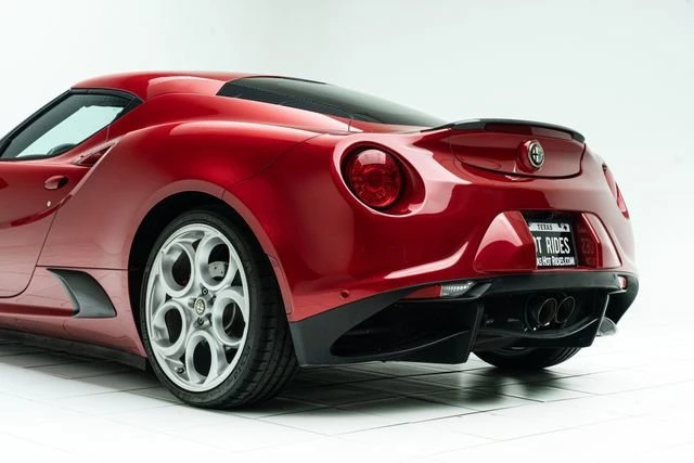 2016 Alfa Romeo 4C Coupe - Image 17 of 20