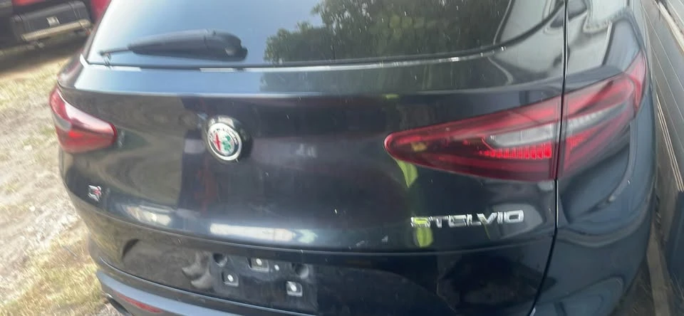 2016 Alfa Romeo Stelvio - Image 6 of 6