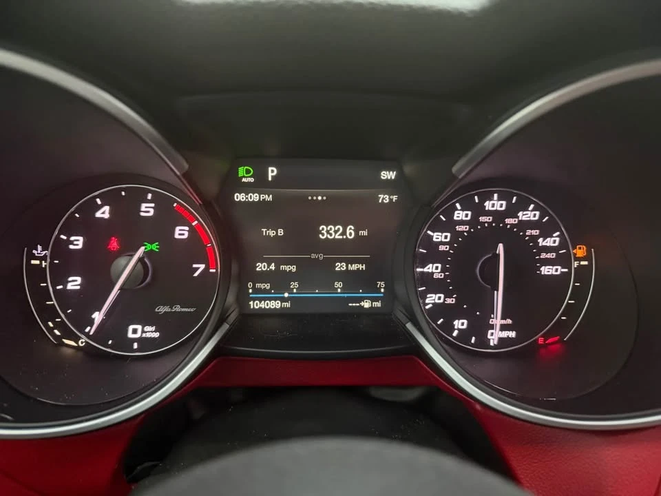 2016 Alfa Romeo Stelvio - Image 10 of 14