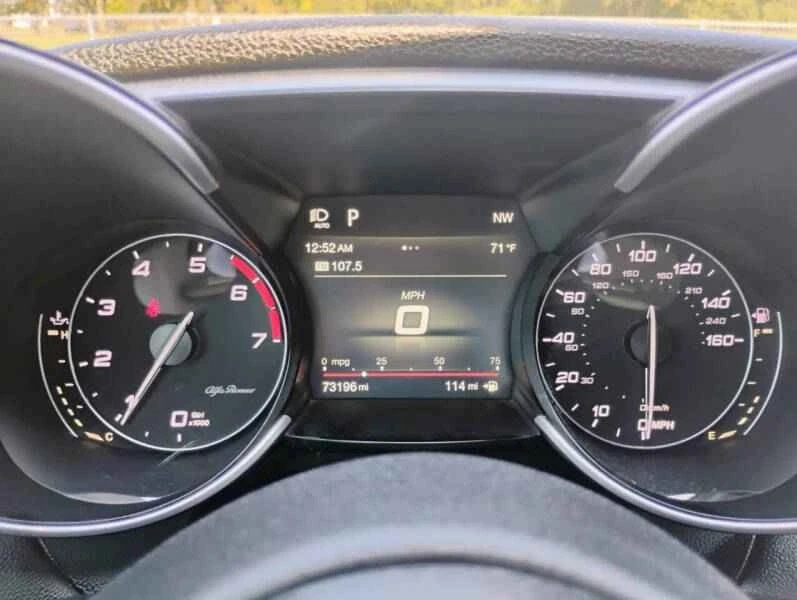 2016 Alfa Romeo Giulia - Image 12 of 20