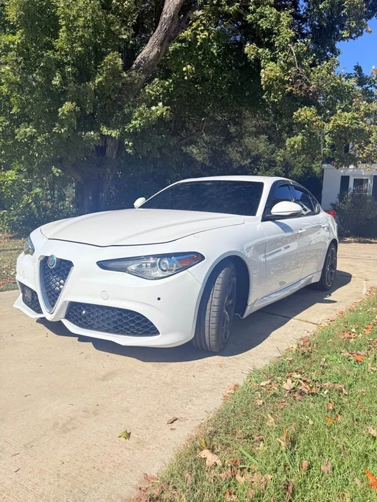 2016 Alfa Romeo Giulia - Image 3 of 18