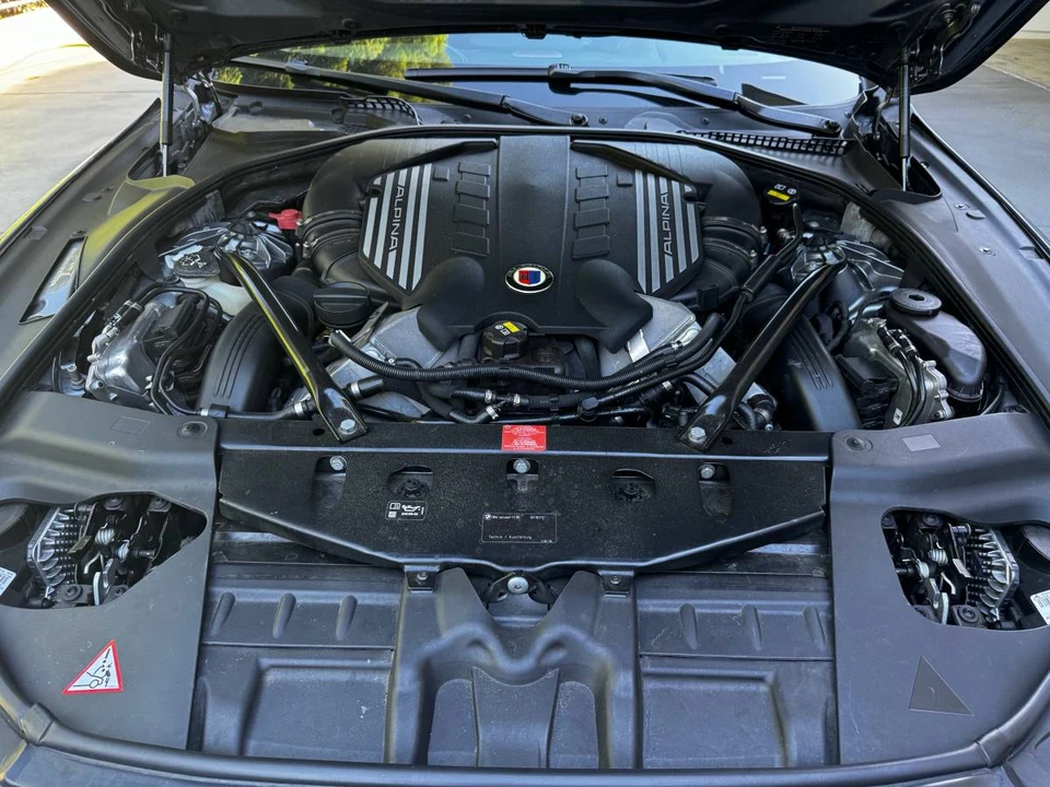2016 BMW Alpina B6 - Image 10 of 11