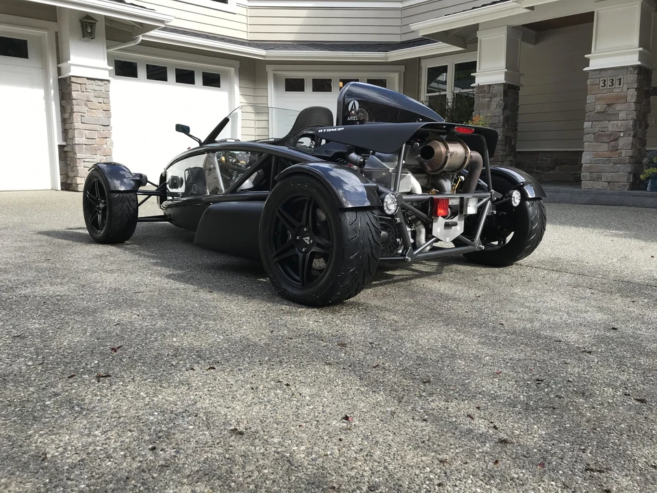 2016 Ariel Atom - Image 2 of 28