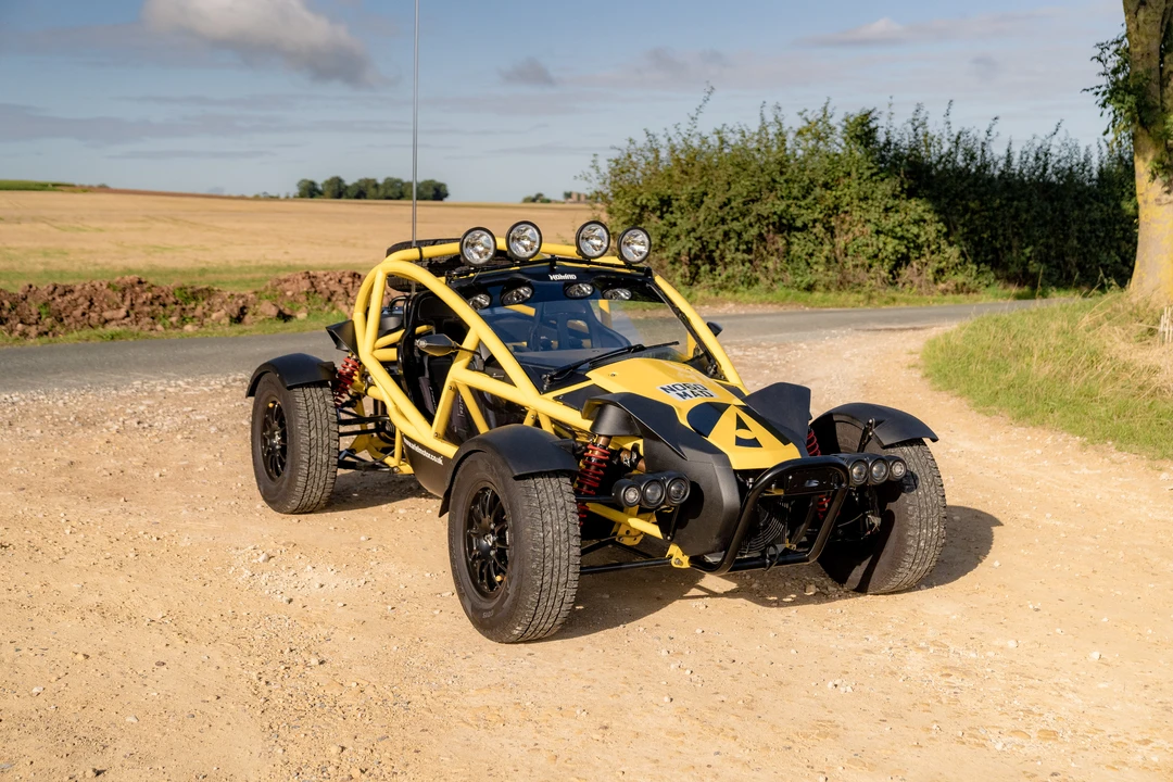 2016 Ariel - Image 16 of 31