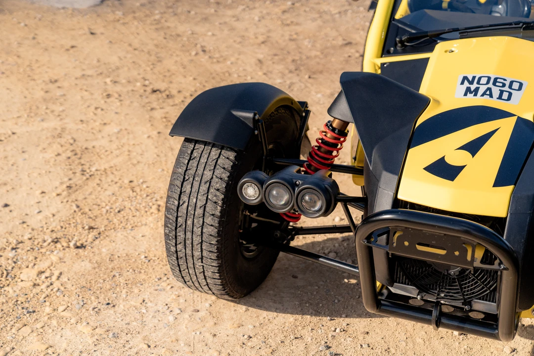 2016 Ariel - Image 27 of 31