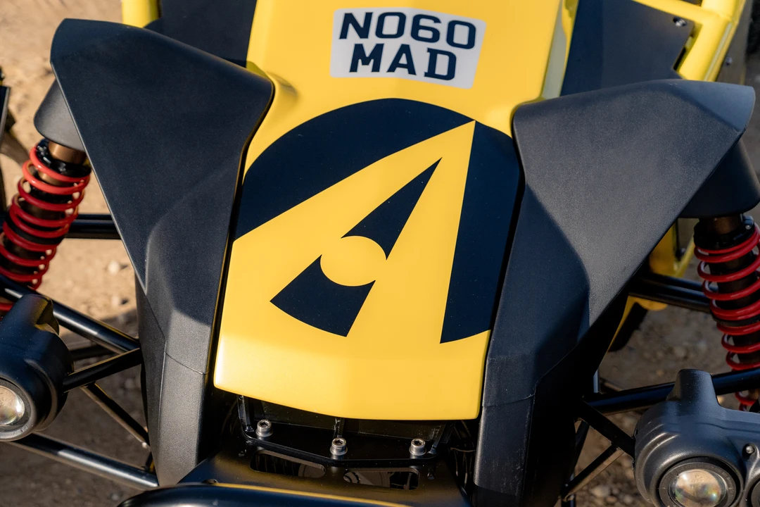 2016 Ariel - Image 28 of 31