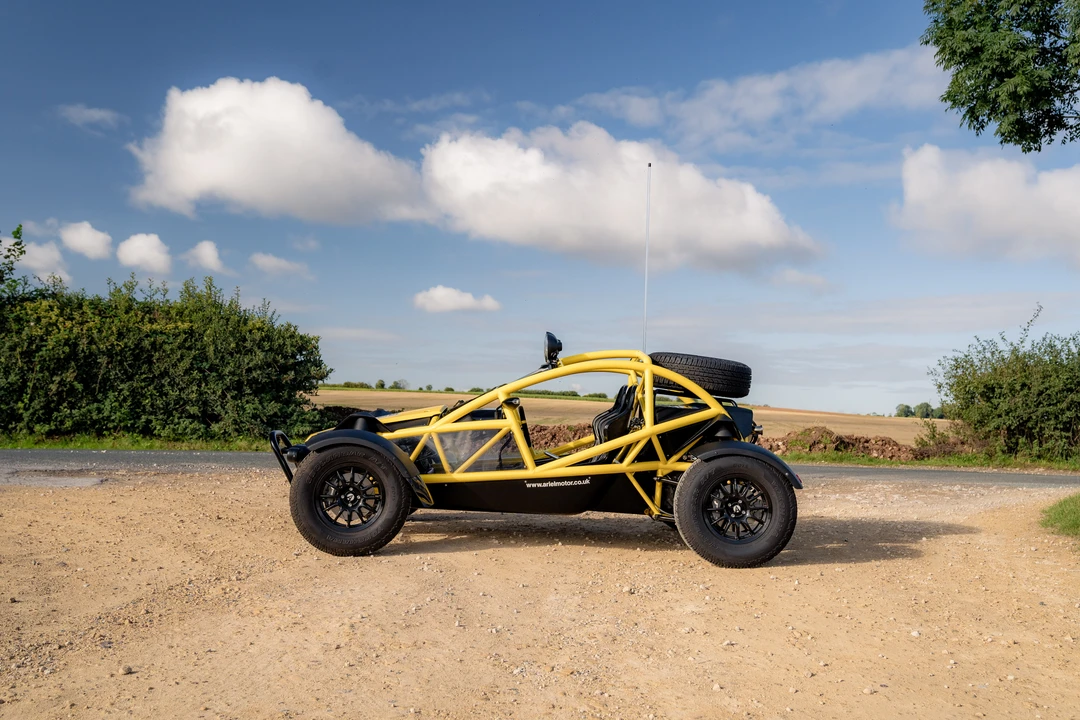 2016 Ariel - Image 5 of 31