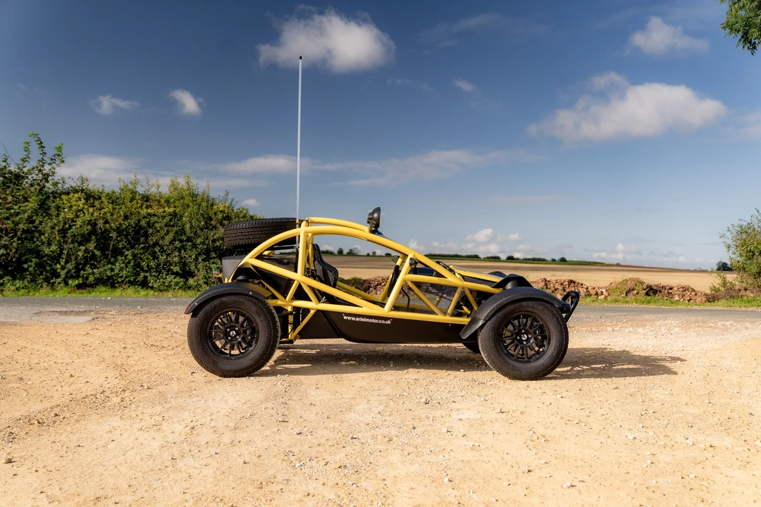 2016 Ariel - Image 9 of 31
