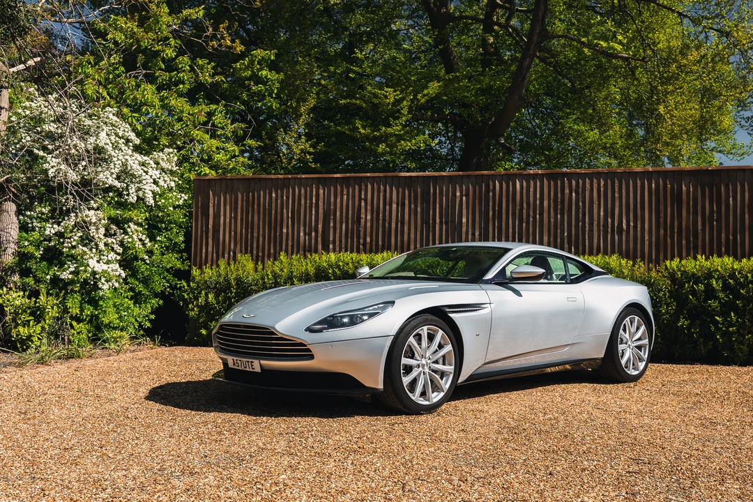 2016 Aston Martin DB11 V12 - Image 3 of 31