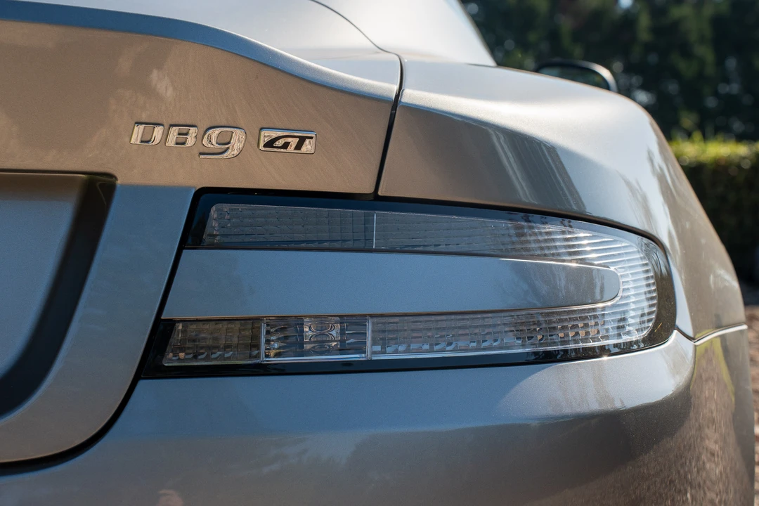 2016 Aston Martin DB9 - Image 20 of 31