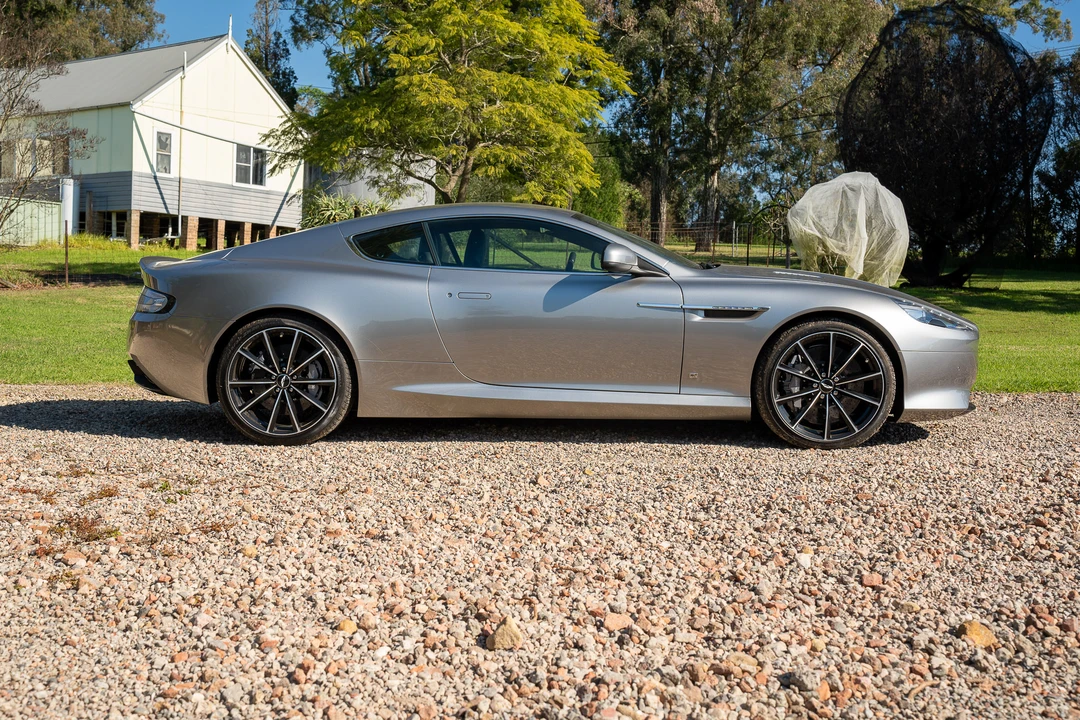 2016 Aston Martin DB9 - Image 8 of 31