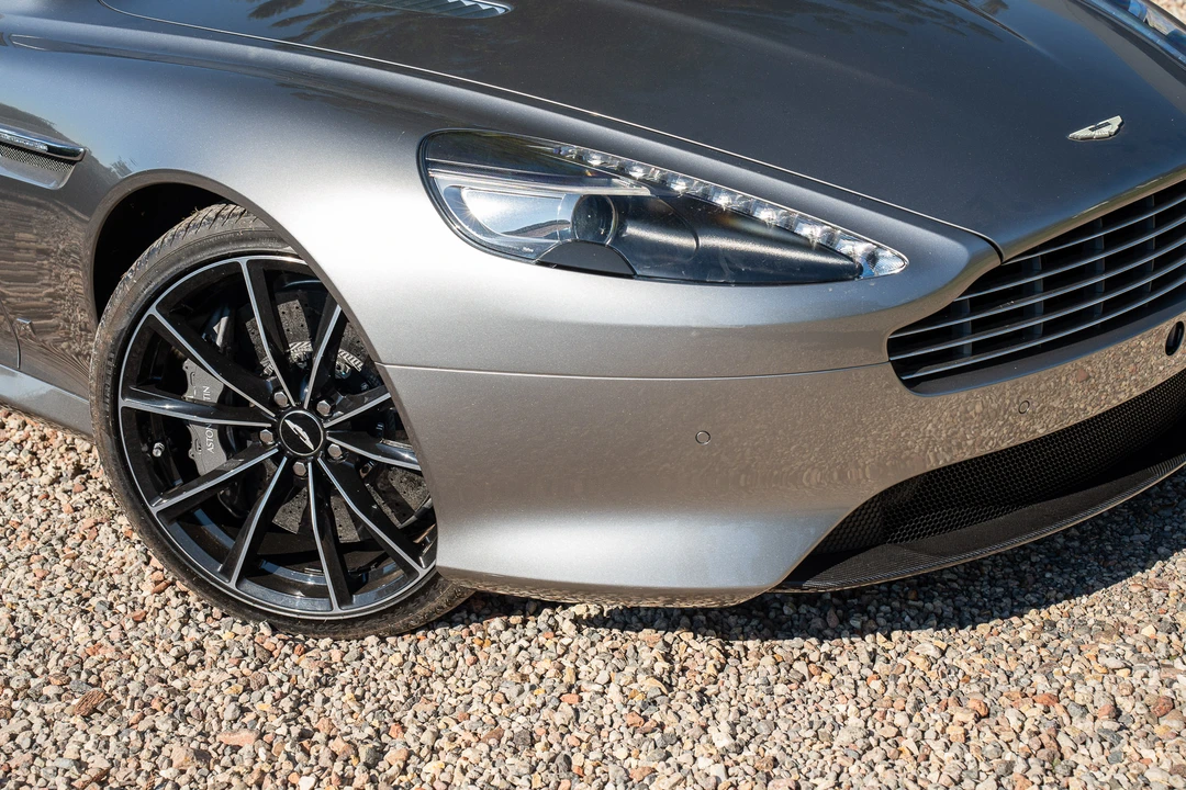 2016 Aston Martin DB9 - Image 19 of 31