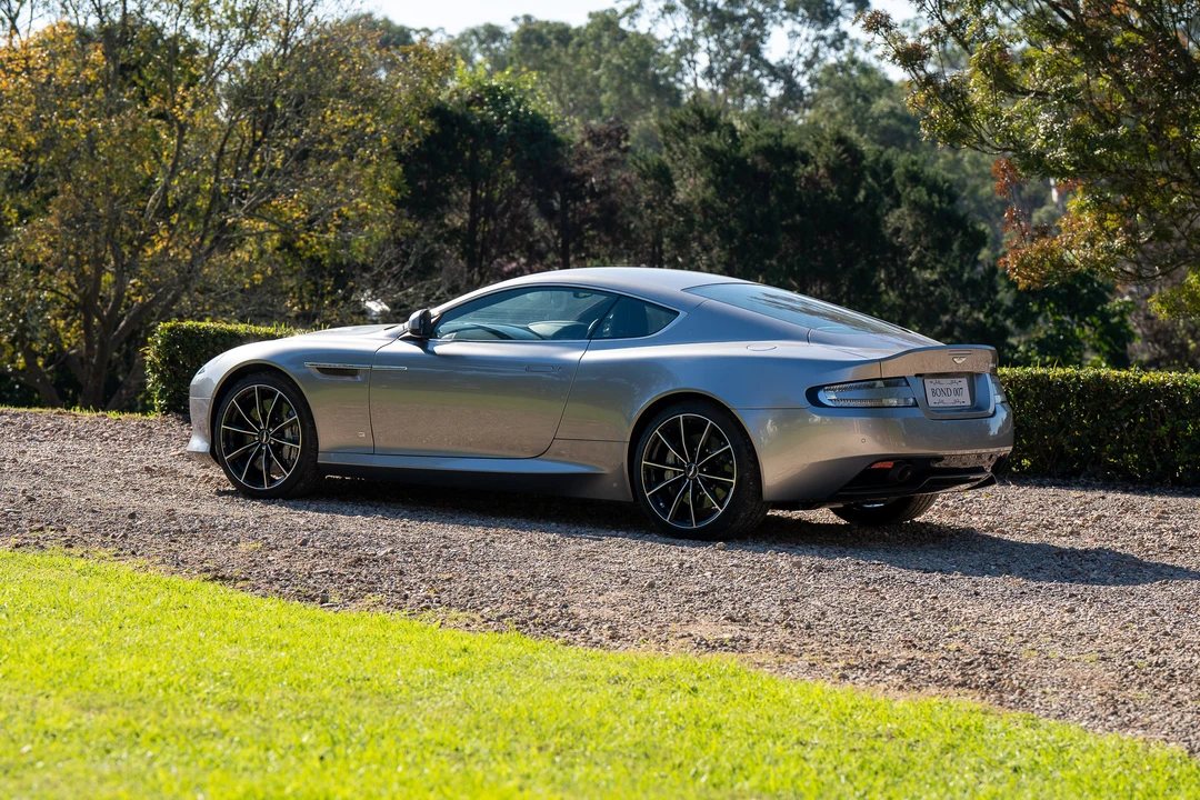 2016 Aston Martin DB9 - Image 14 of 31