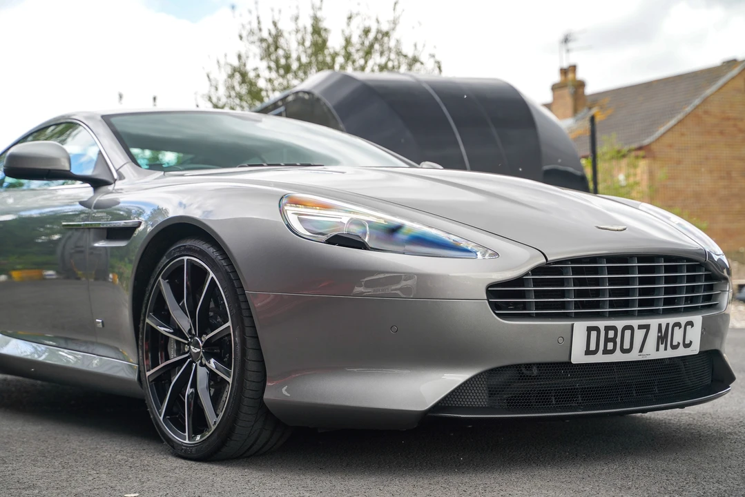2016 Aston Martin DB9 - Image 13 of 31