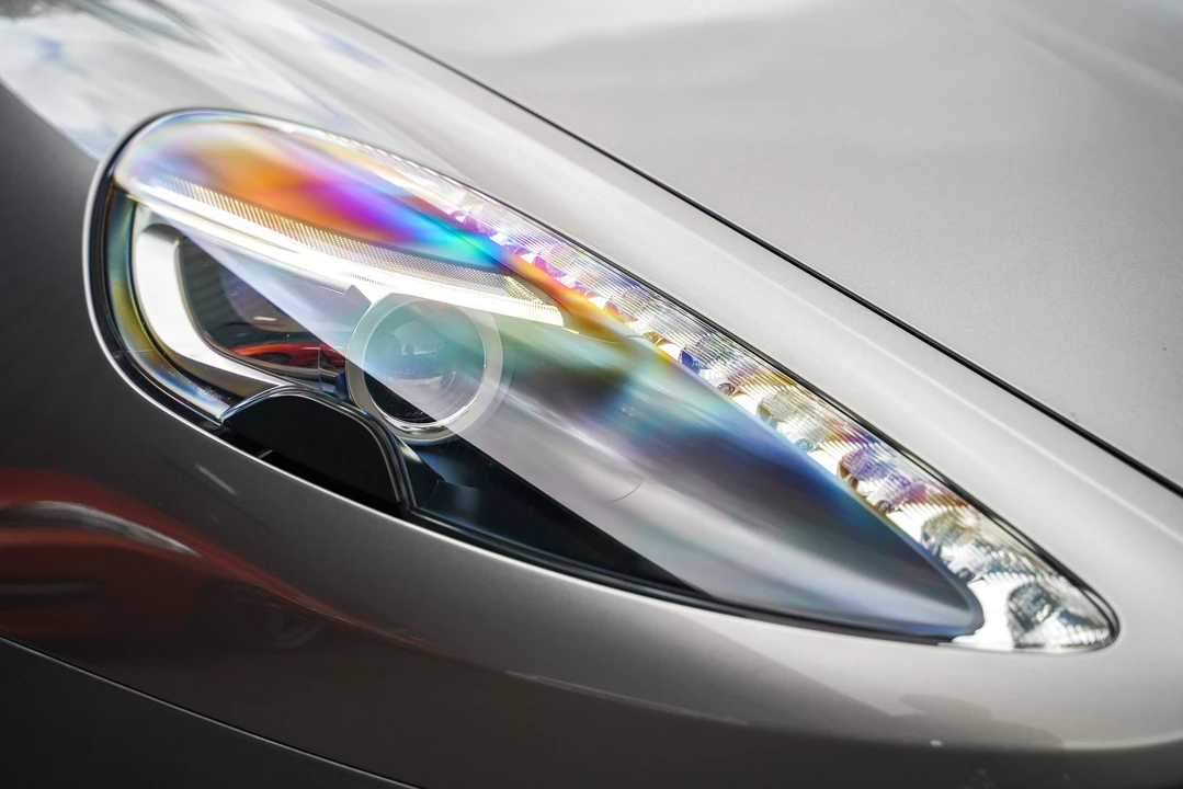 2016 Aston Martin DB9 - Image 16 of 31