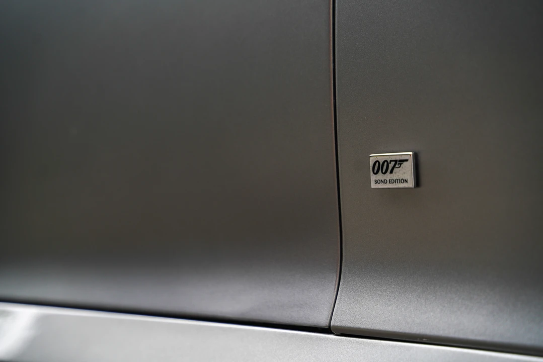 2016 Aston Martin DB9 - Image 30 of 31