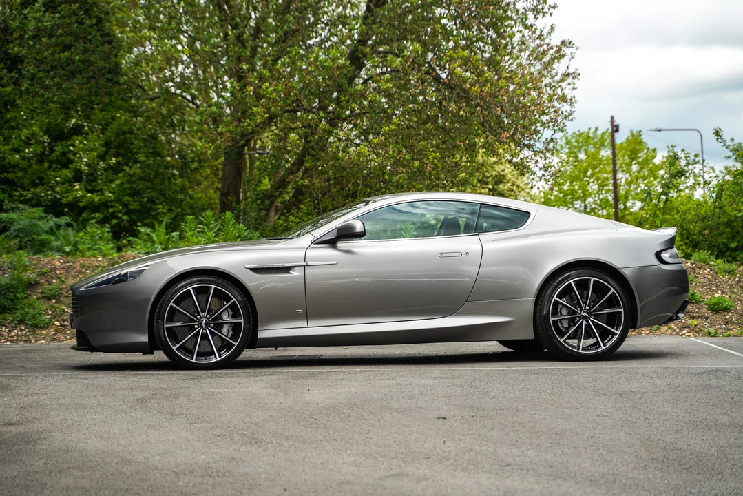 2016 Aston Martin DB9 - Image 8 of 31