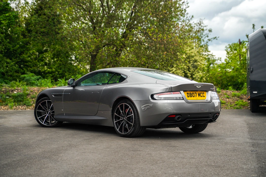 2016 Aston Martin DB9 - Image 7 of 31