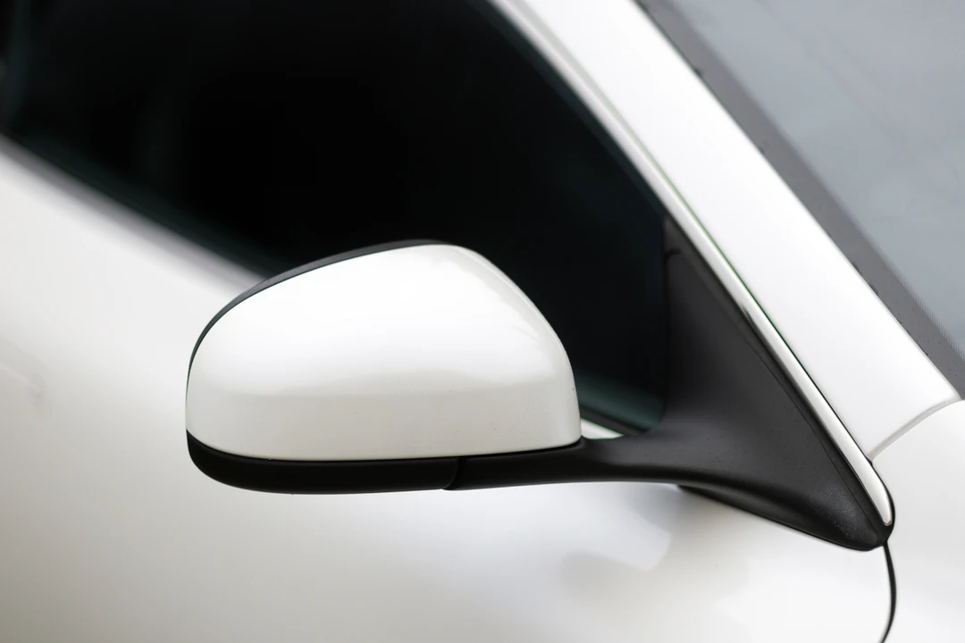 2016 Aston Martin DB9 - Image 20 of 31