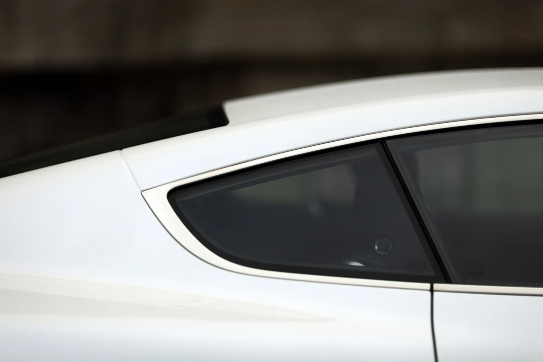 2016 Aston Martin DB9 - Image 22 of 31