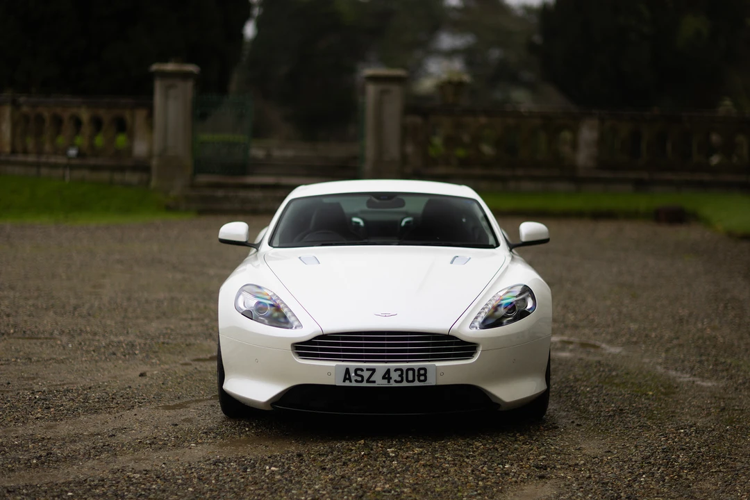 2016 Aston Martin DB9 - Image 10 of 31