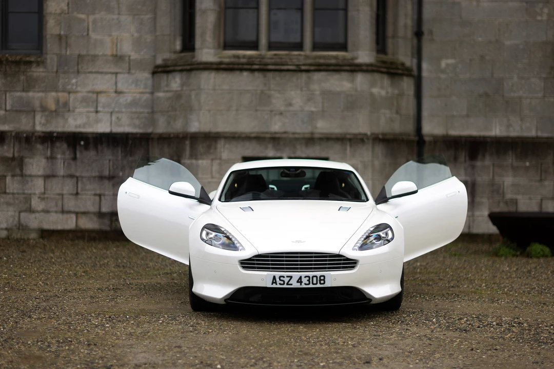 2016 Aston Martin DB9 - Image 11 of 31