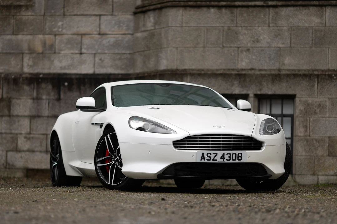 2016 Aston Martin DB9 - Image 3 of 31