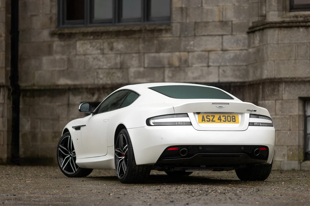 2016 Aston Martin DB9 - Image 7 of 31