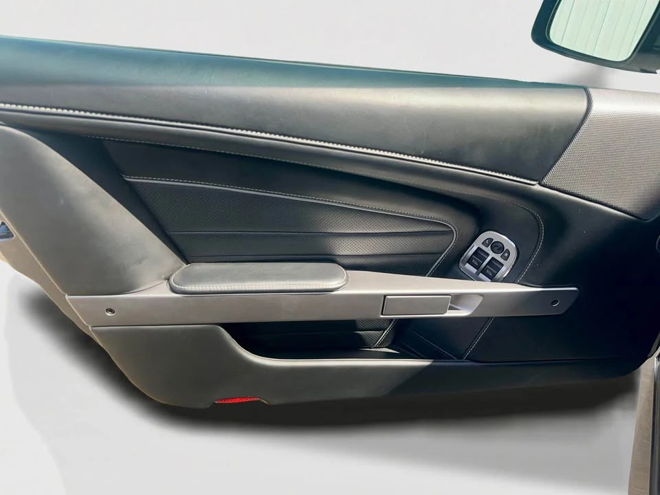 2016 Aston Martin DB9 - Image 13 of 20