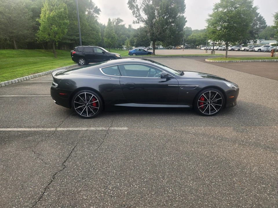 2016 Aston Martin DB9 - Image 11 of 31