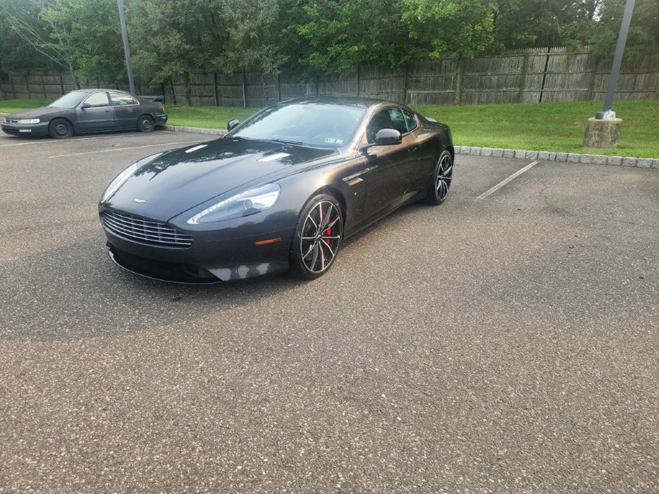 2016 Aston Martin DB9 - Image 3 of 31