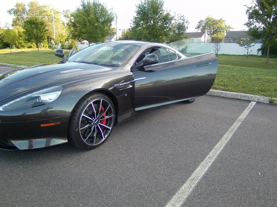 2016 Aston Martin DB9 - Image 4 of 31