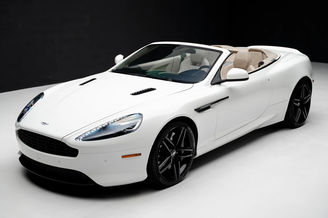 2016 Aston Martin DB9 - Image 6 of 21