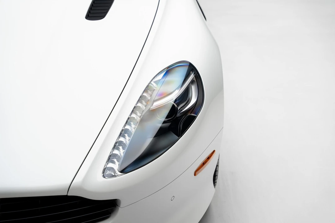 2016 Aston Martin DB9 - Image 12 of 21