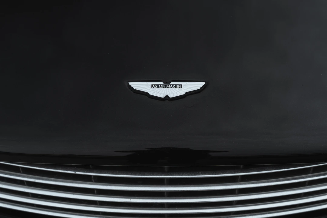 2016 Aston Martin DB9 - Image 19 of 31
