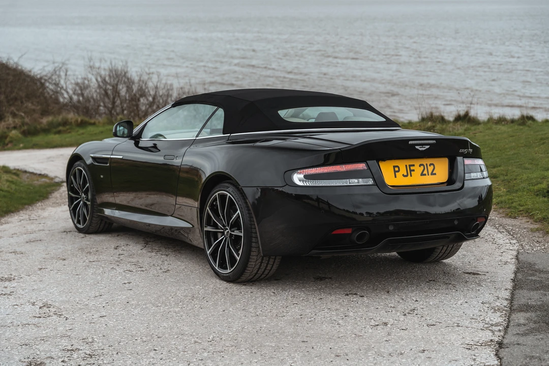 2016 Aston Martin DB9 - Image 5 of 31