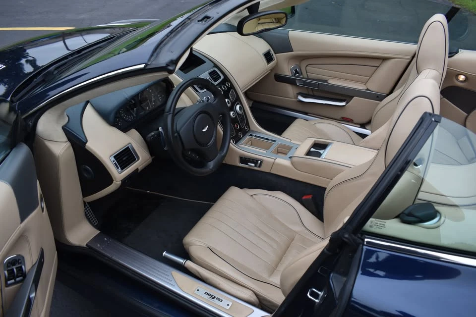 2016 Aston Martin DB9 - Image 14 of 20