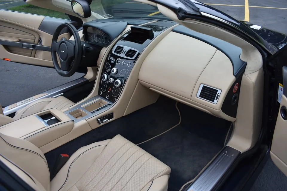 2016 Aston Martin DB9 - Image 16 of 20