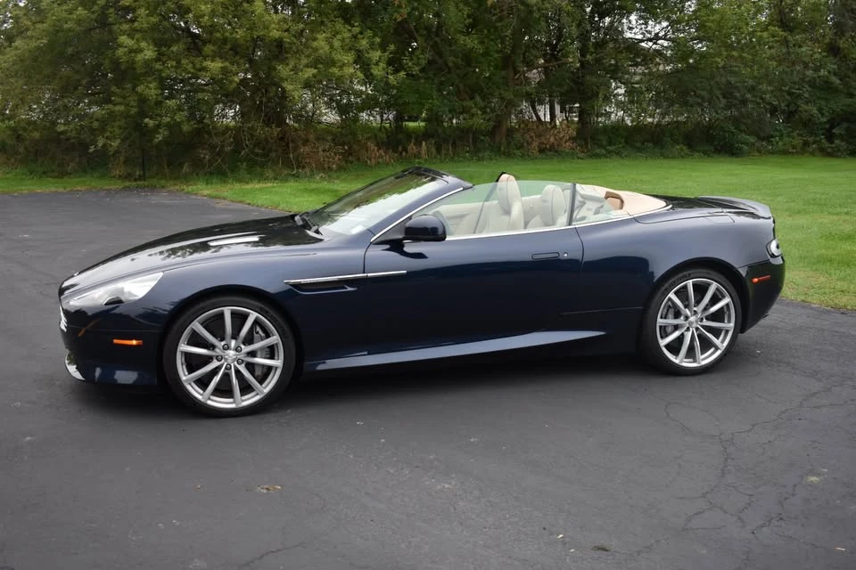 2016 Aston Martin DB9 - Image 2 of 20
