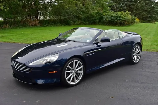 2016 Aston Martin DB9 GT Volante