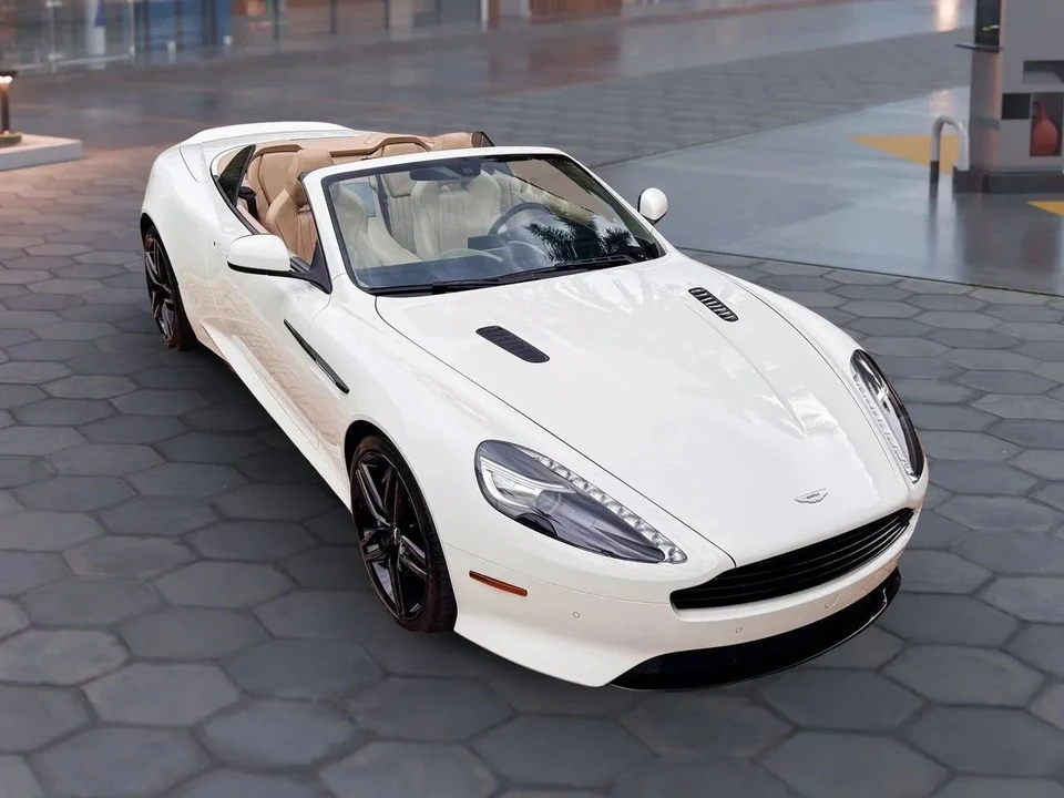 2016 Aston Martin DB9 - Image 12 of 21