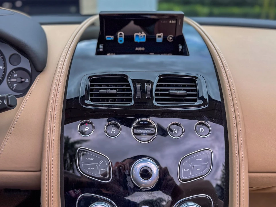 2016 Aston Martin DB9 - Image 18 of 21