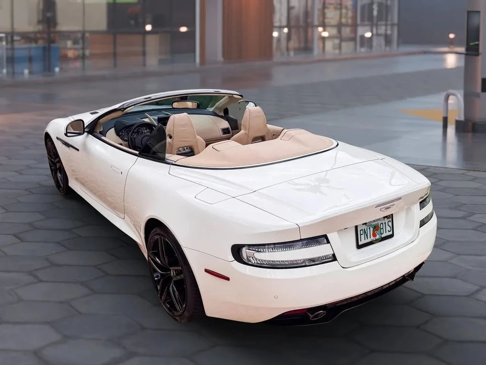 2016 Aston Martin DB9 - Image 14 of 21