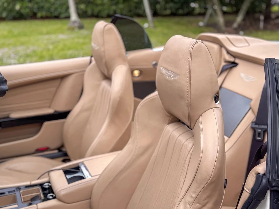 2016 Aston Martin DB9 - Image 21 of 21