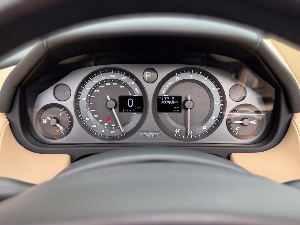 2016 Aston Martin DB9 - Image 19 of 21
