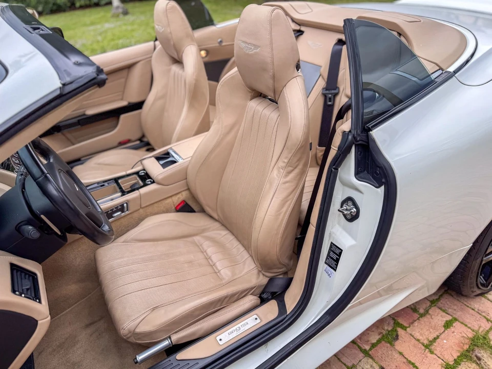 2016 Aston Martin DB9 - Image 20 of 21