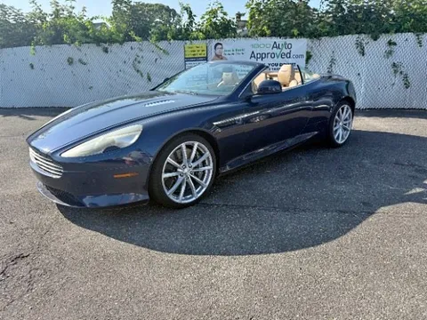 2016 Aston Martin DB9