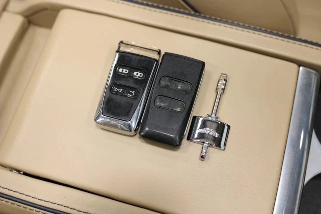 2016 Aston Martin DB9 - Image 5 of 12