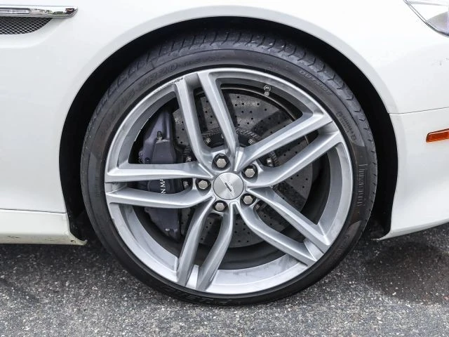 2016 Aston Martin DB9 - Image 18 of 31