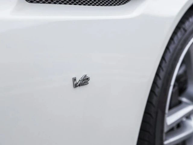 2016 Aston Martin DB9 - Image 20 of 31